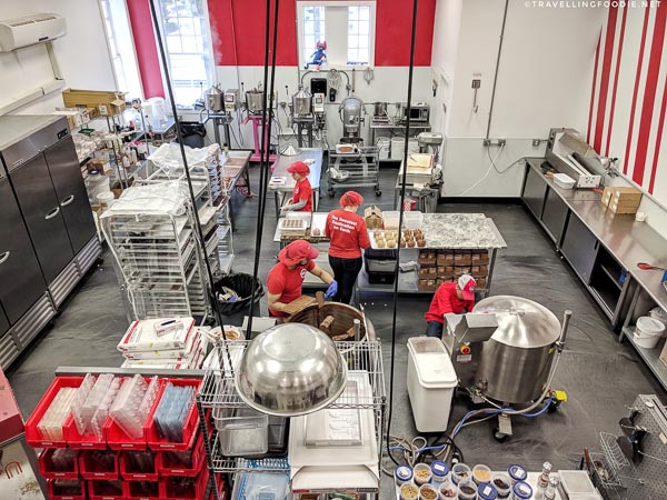 Live production facility at Sweet Pete's Candy Store in Jacksonville, Florida