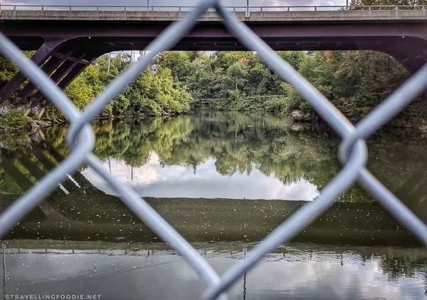 Framing Magog River thru a fence