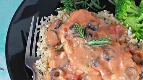 Pork with Creamy Mushroom Salsa Sauce