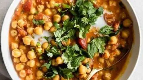 Coconut Chickpea Curry