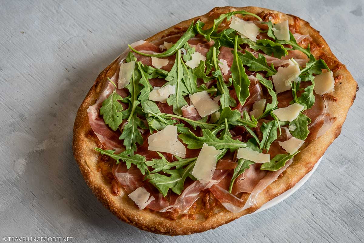 Prosciutto Arugula Pizza 4Ingredient Italian Pizza Recipe