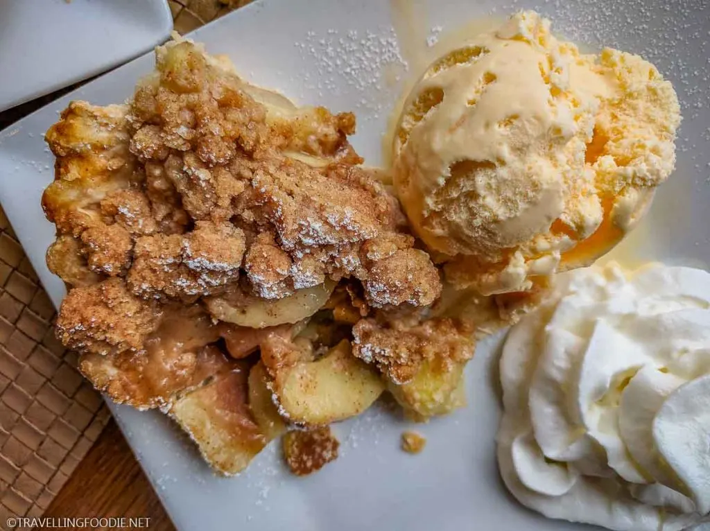 Seasonal Apple Pie at Skyland's The Pollock Dining Room
