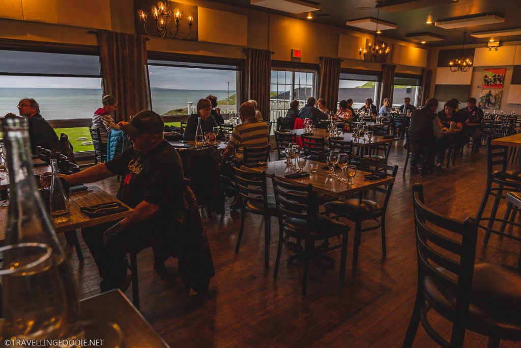 Resto Bistro Accents interior with view in Magdalen Islands