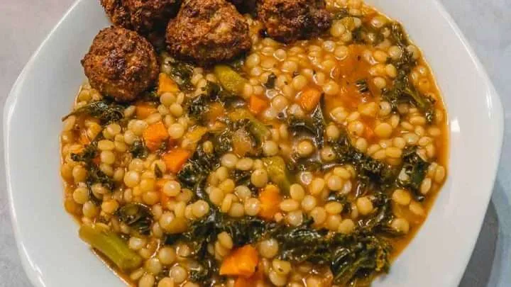 Italian soup with 5 meatballs