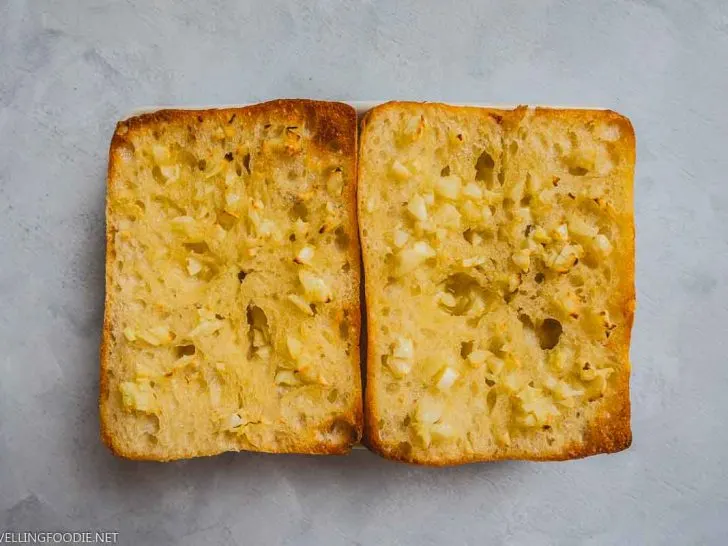 How To Make Garlic Bread in Air Fryer