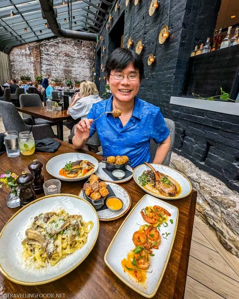 Travelling Foodie Raymond Cua enjoying a feast at Coppin's Restaurant and Bar in Covington, KY