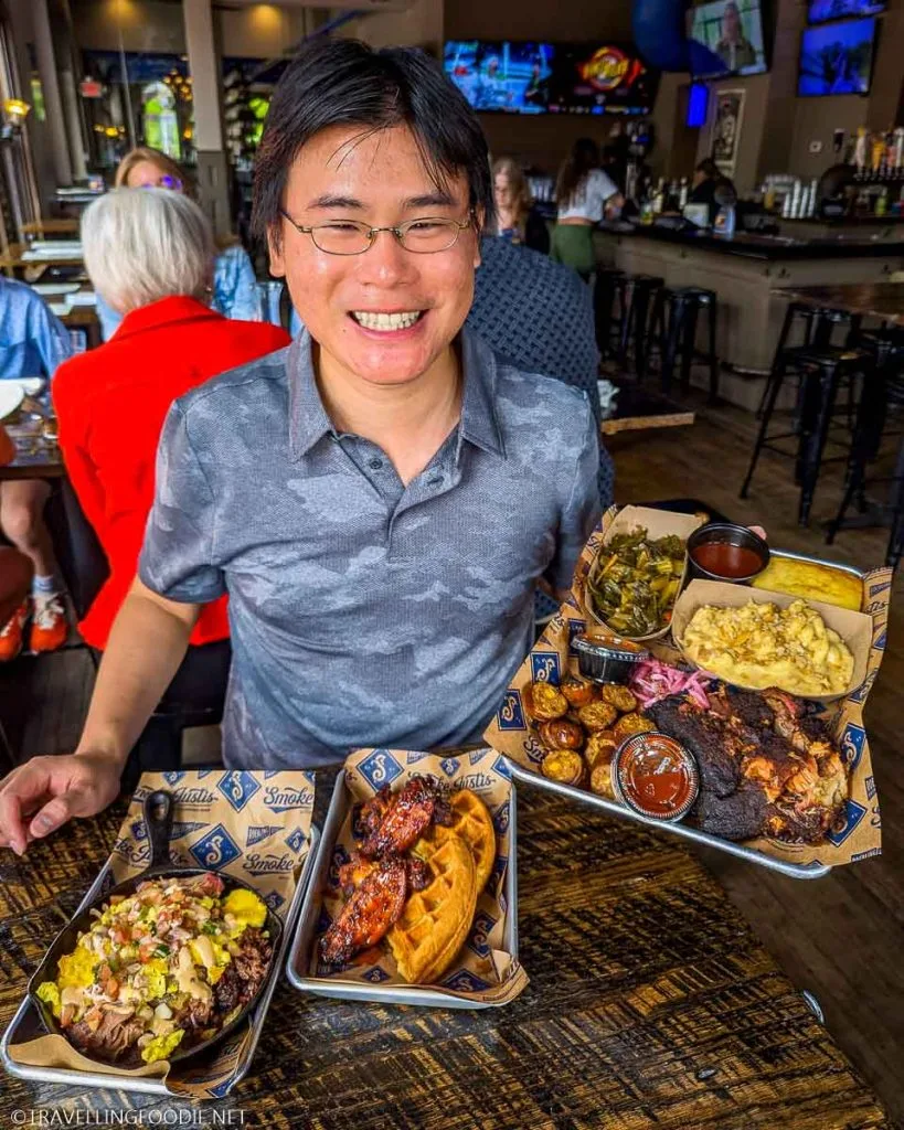 Travelling Foodie Raymond Cua with BBQ Lunch at Smoke Justis in Covington, Kentucky