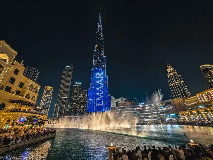 The Dubai Fountain Show with World's Tallest Building