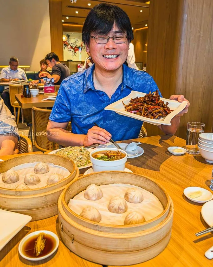 Travelling Foodie Raymond Cua at Din Tai Fung, one of the best Chinese restaurants in Manila