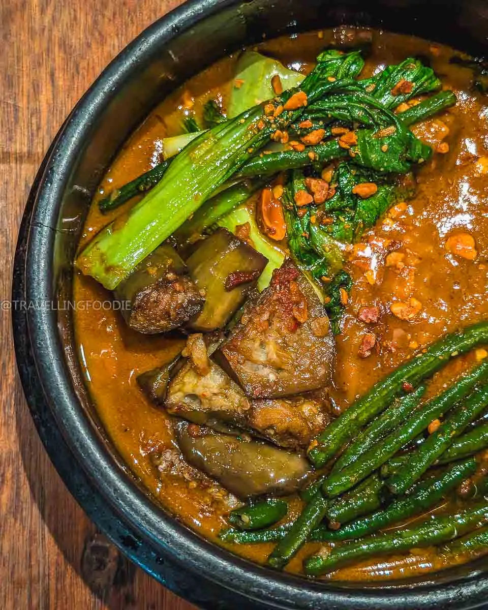 Traditional Filipino beef stew at George & Onnie's Restaurant in SM Megamall Manila
