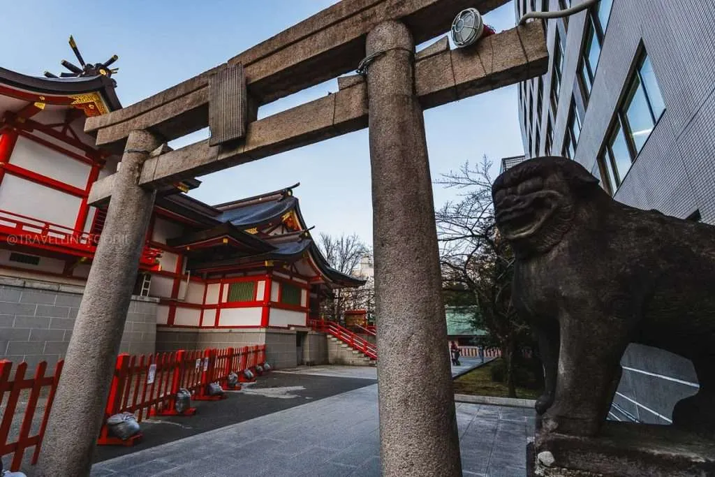 Hanazono Shrine, one of the best things to do in Shinjuku Tokyo