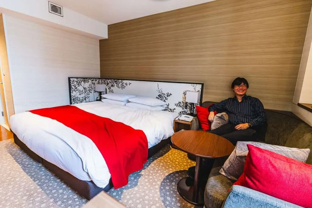 Travelling Foodie Raymond Cua at the King Room at Shiba Park Hotel in Tokyo