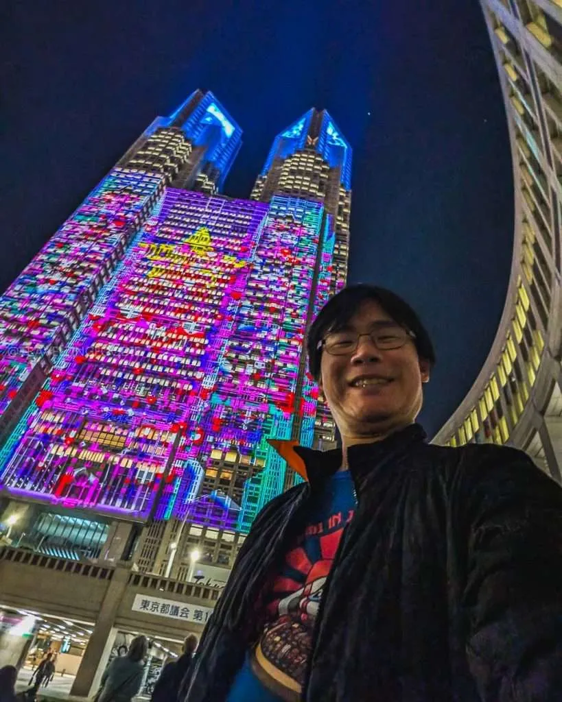 Travelling Foodie Raymond Cua at Tokyo Metropolitan Government Building in Shinjuku