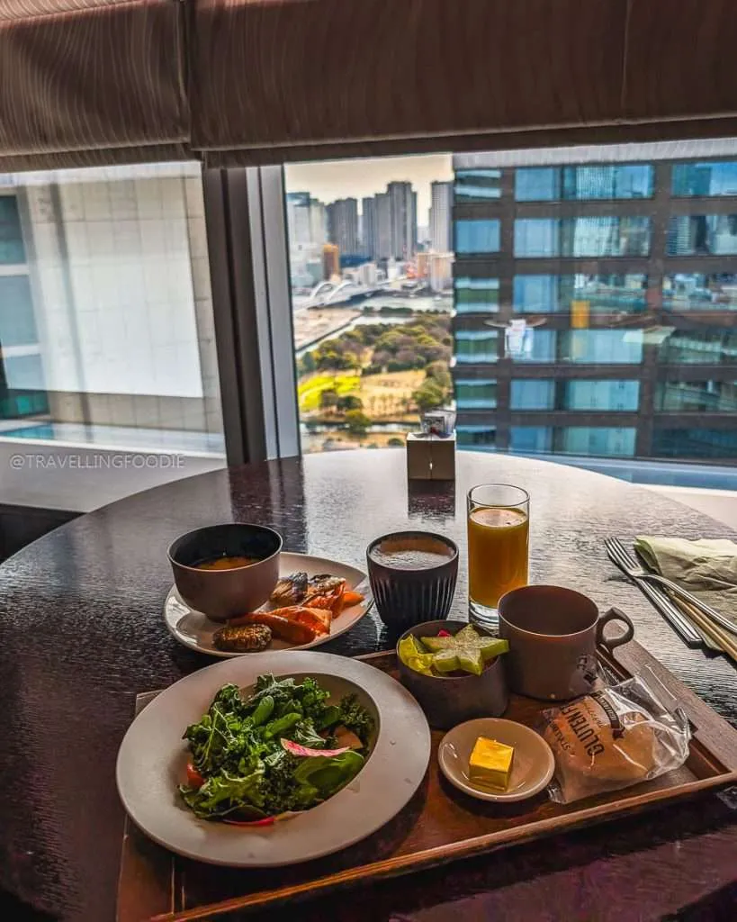 Breakfast with a view at one of the best hotels in Tokyo, Park Hotel Tokyo