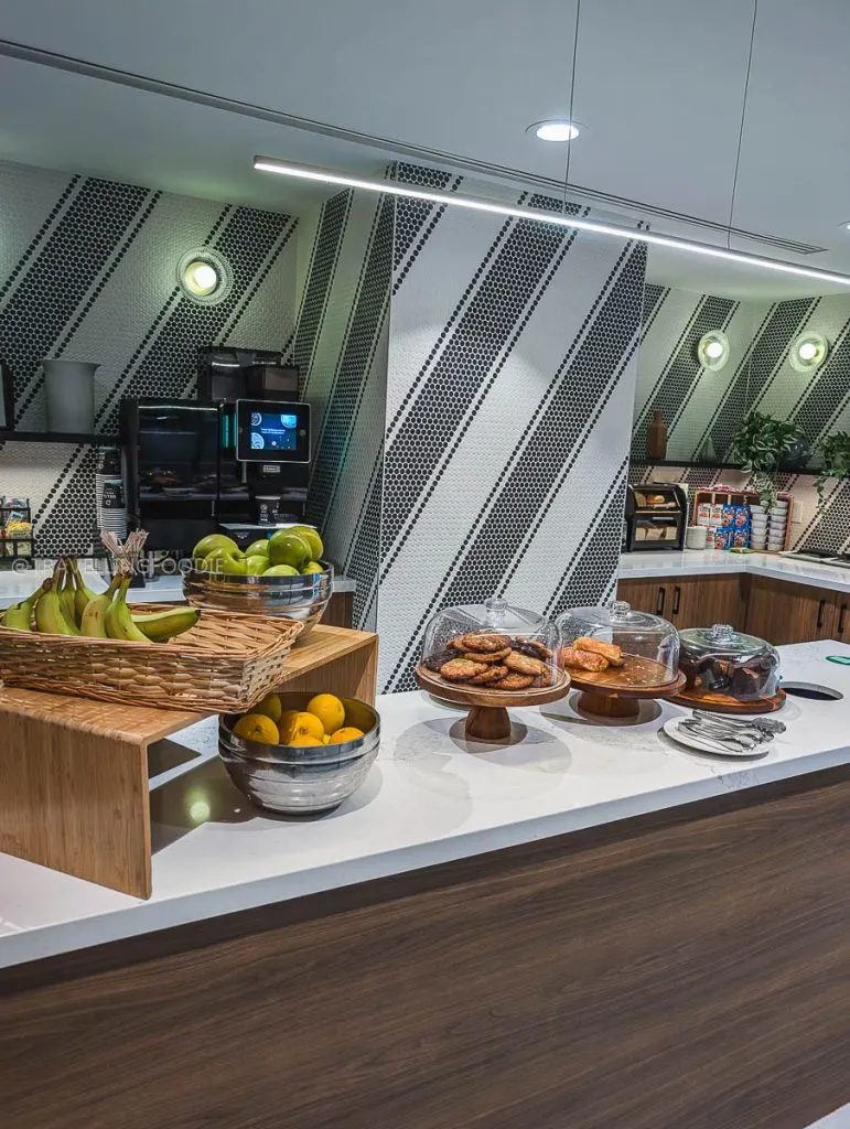 Elite Delta Pantry at 4-Star Hotel in Quebec City
