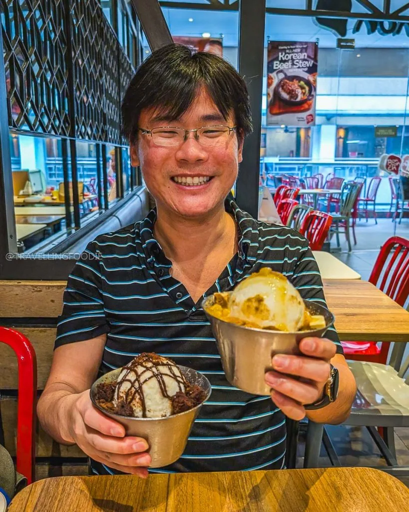 Travelling Foodie Raymond Cua enjoying must-try desserts in Manila