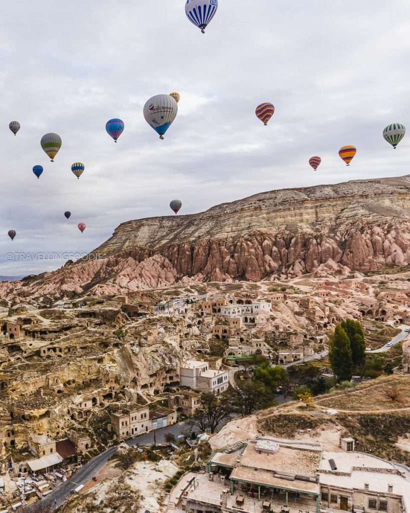Hot Air Balloon Ride on Goreme National Park in Turkiye