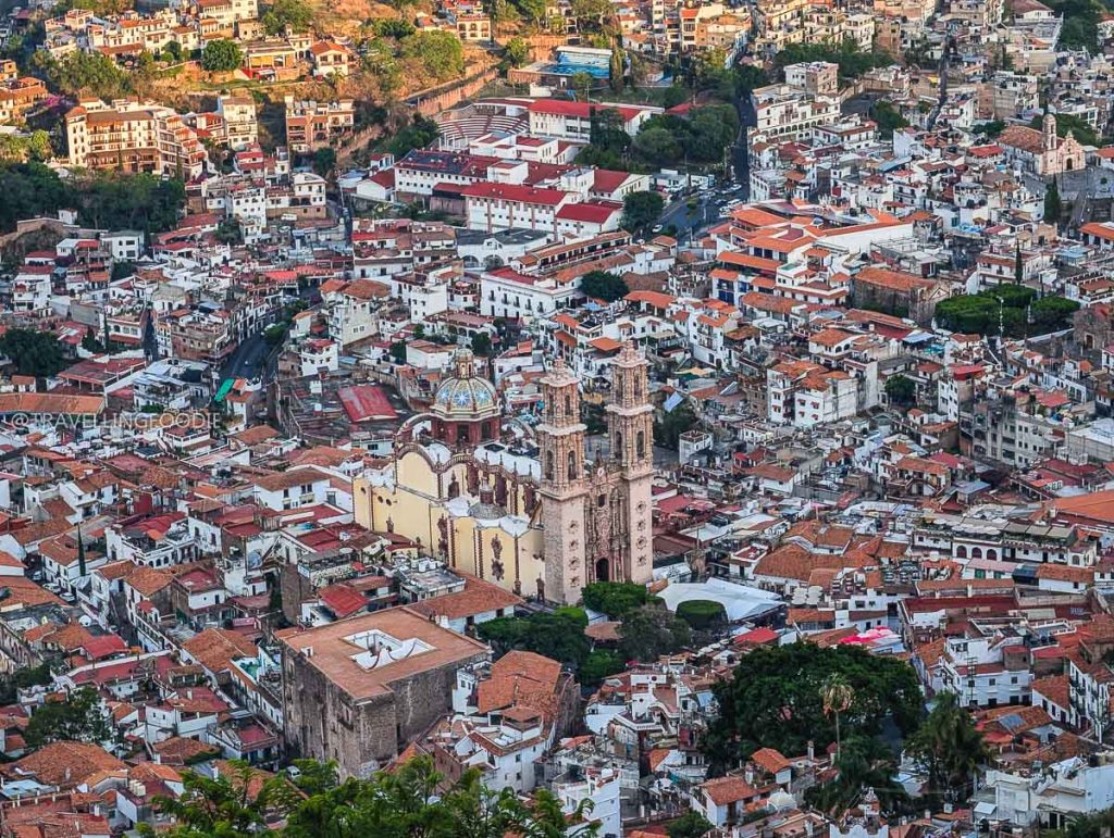 High angle view of Taxco de Alarcon featuring the stunning New Spanish Baroque architecture of Santa Prisca church.