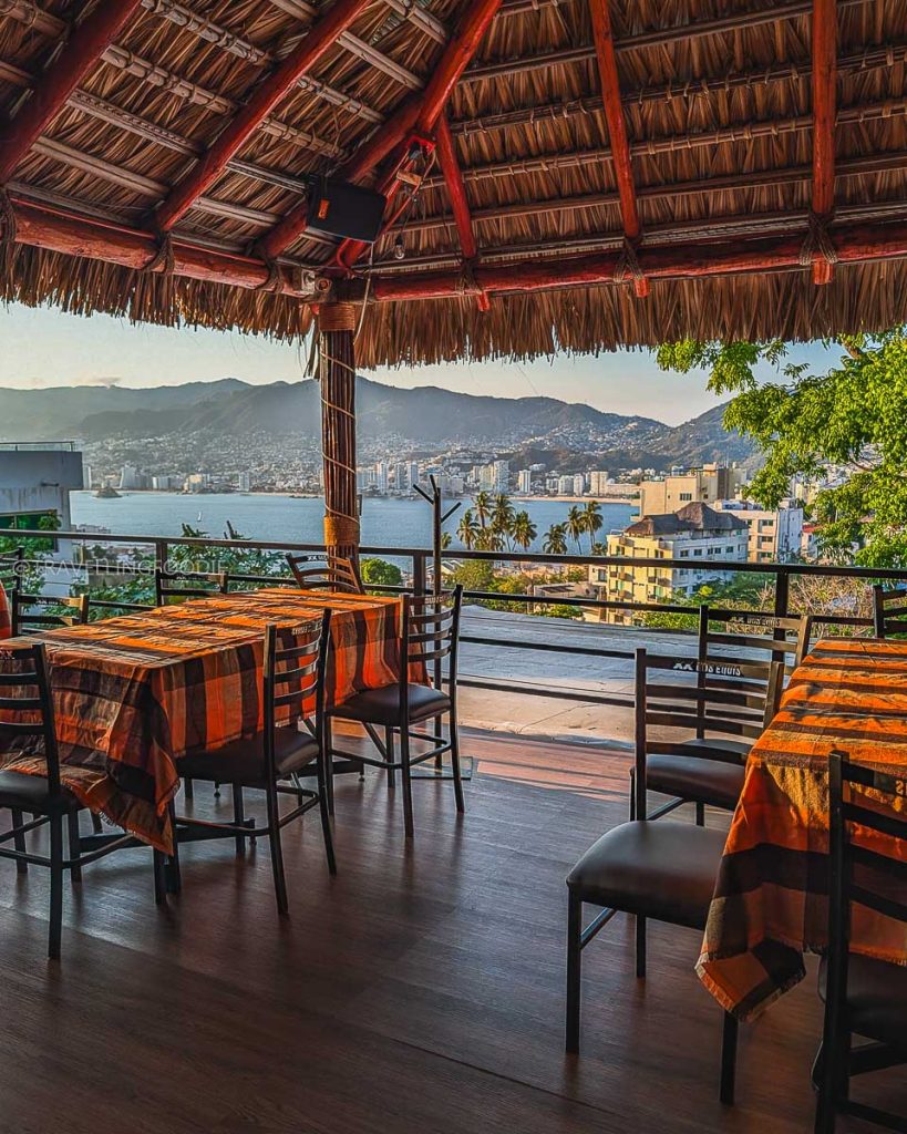 Beautiful daytime bay views from a dining table at Las Gaviotas 2 Escenica, a top seafood restaurant in Acapulco.