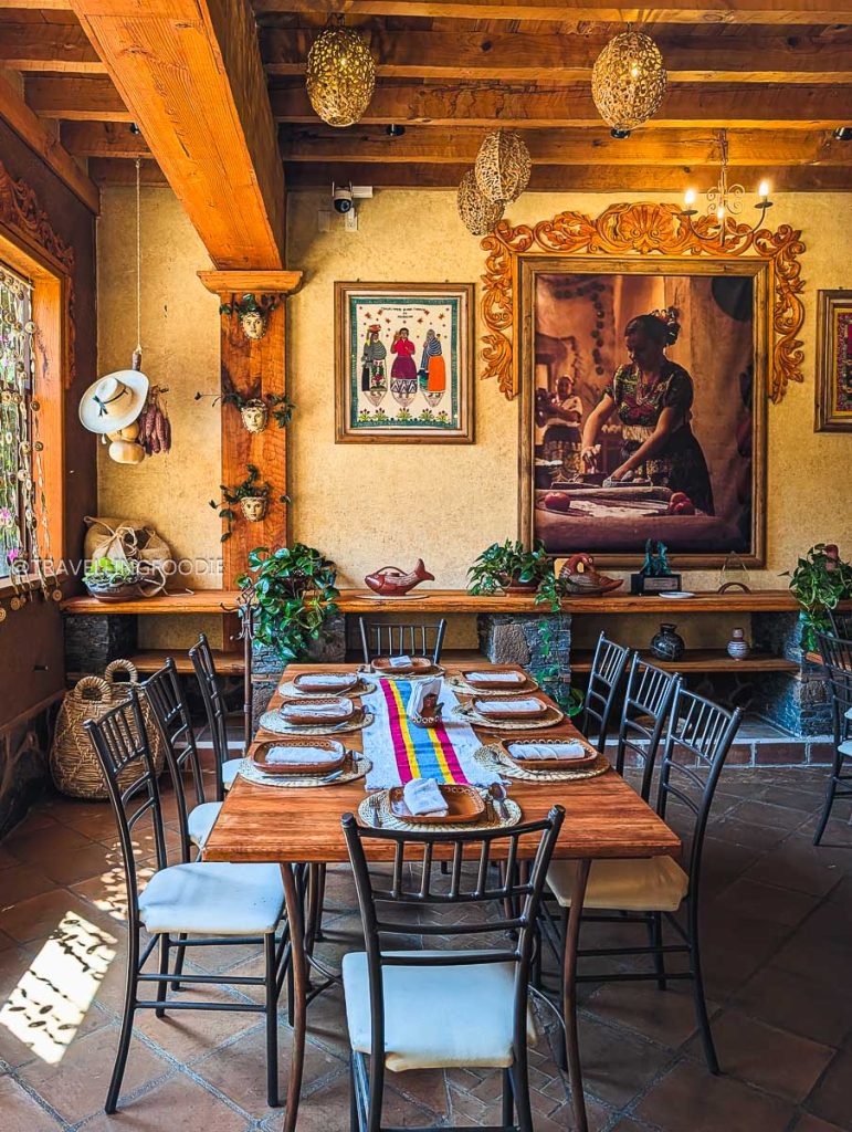Rustic dining room at Cocina Tradicional La Casa de Blanca, a top place to eat in Michoacan.