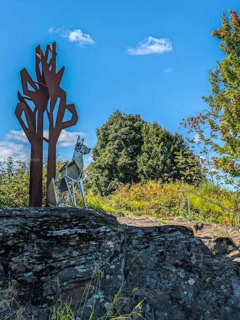 A unique metal sculpture on a rock at Le Baluchon eco-resort during my Lanaudiere-Mauricie road trip