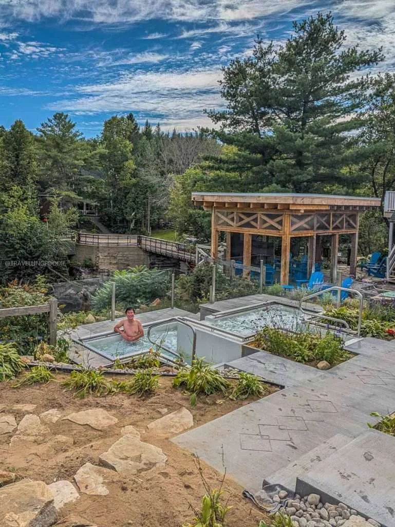 Raymond Cua relaxing in the outdoor thermal spa pools at Le Baluchon during my Lanaudiere-Mauricie getaway